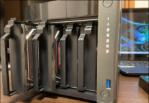 QNAP NAS in the initial physical setup process